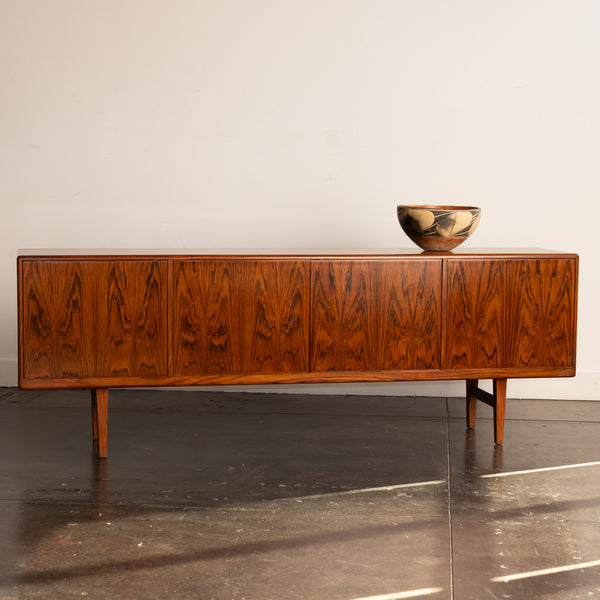 Stunning Rosewood Credenza by Robert Heritage, England 1960s