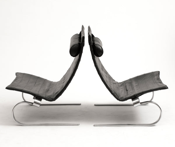 Pair of PK20 Lounge Chairs by Poul Kjærholm in Black Leather, 1980s